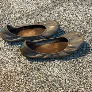 Size 7 Tieks